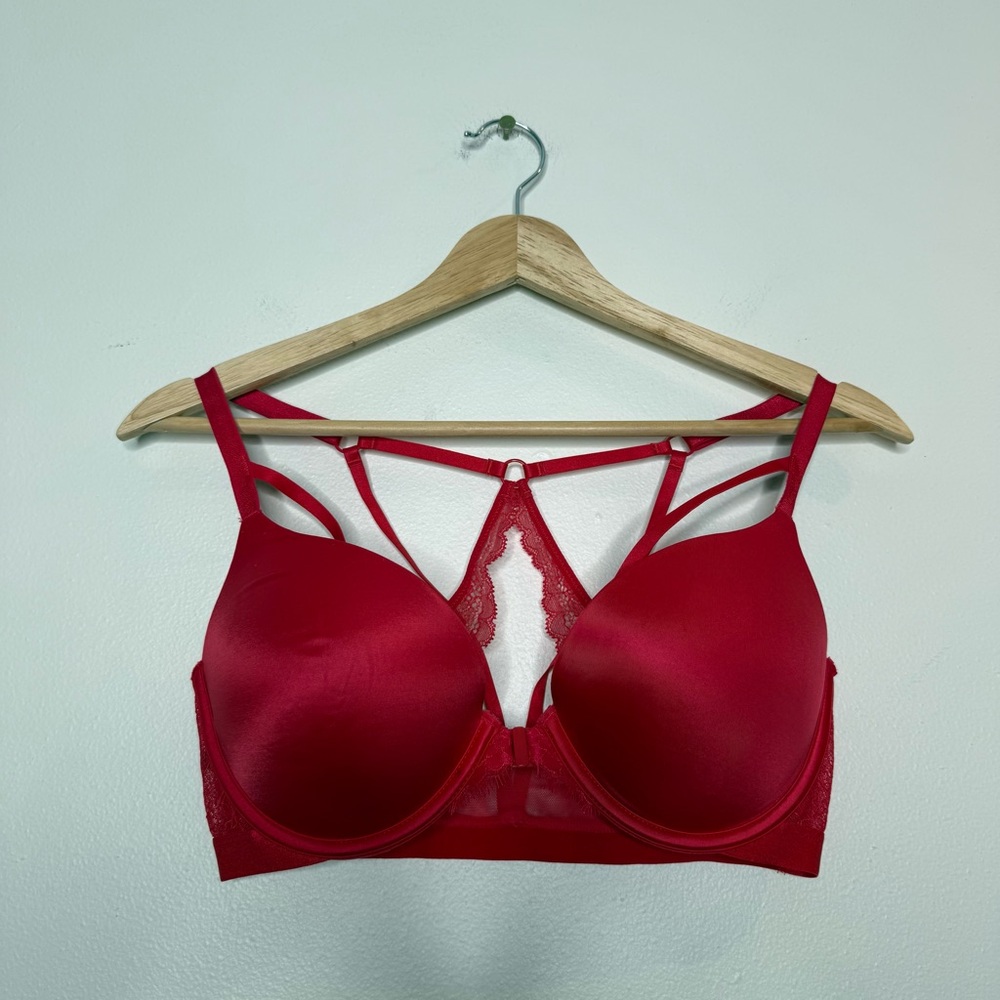 Victoria Secret Very Sexy Push Up Bra Red Lacey Racer Back Bra size 34D